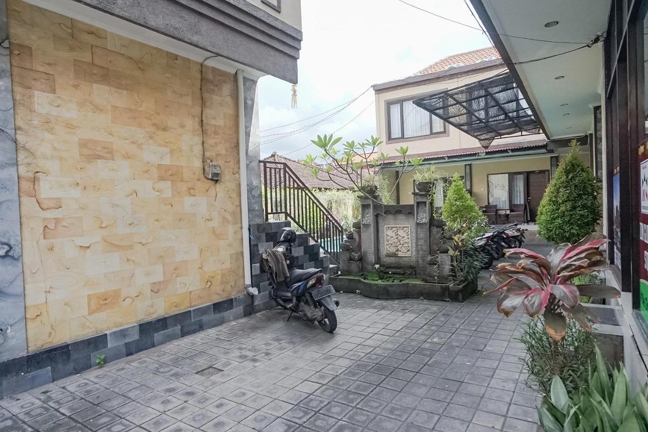 Taxa Uma Guest House Kuta  Ngoại thất bức ảnh