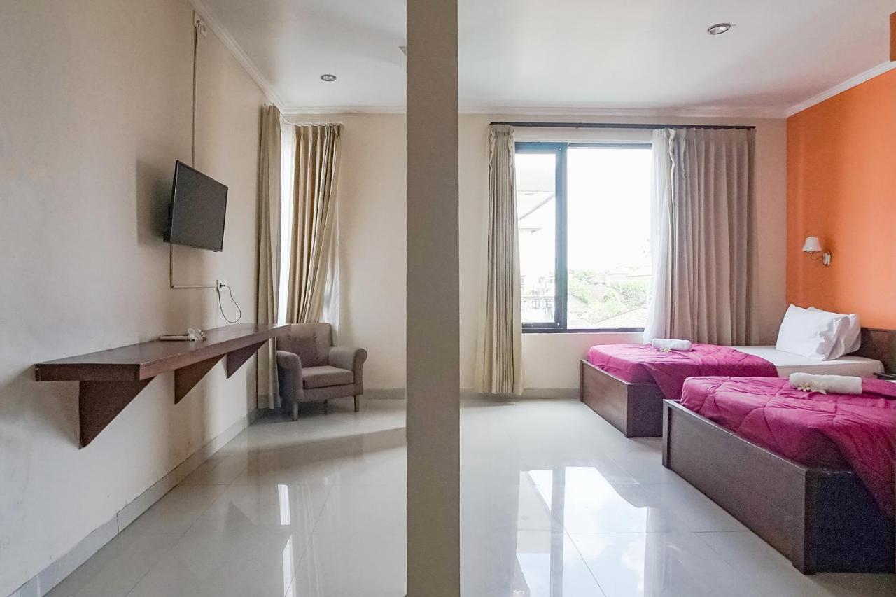 Taxa Uma Guest House Kuta  Ngoại thất bức ảnh