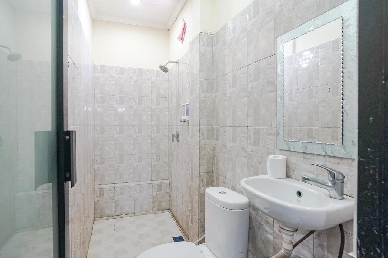 Taxa Uma Guest House Kuta  Ngoại thất bức ảnh